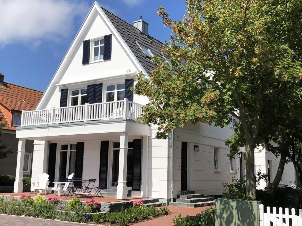 Kleine Charlotte - Traumwohnung Mit Terrasse Fuer 4 Personen Вангероге Экстерьер фото